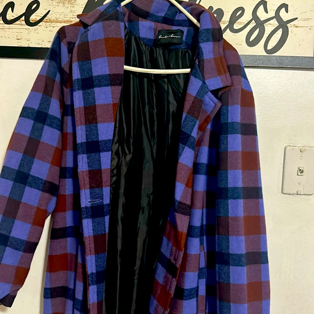 A woman's trenchcoat